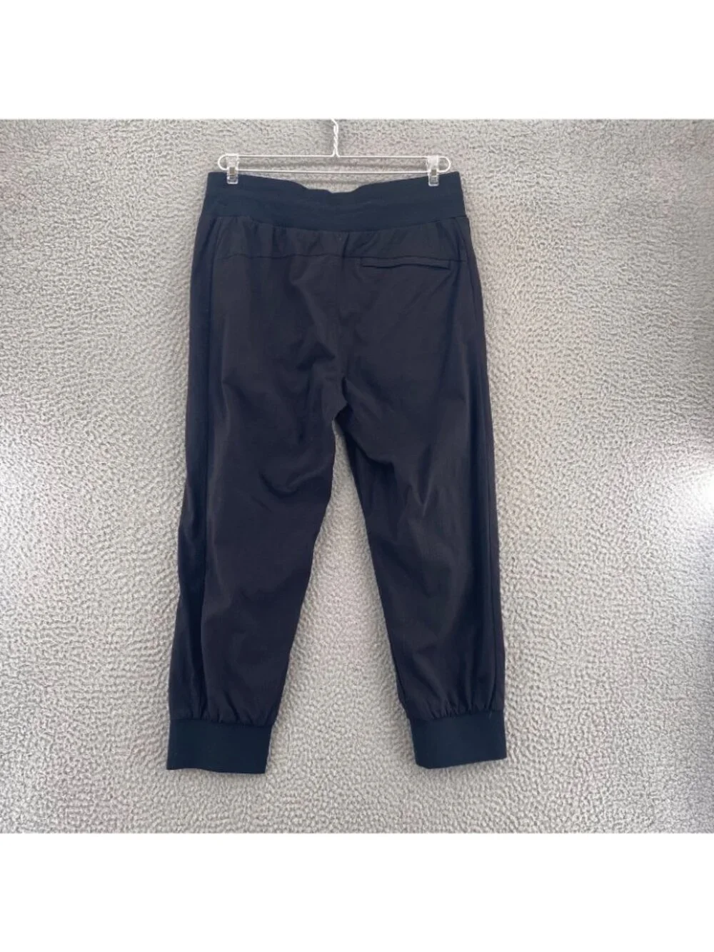 Athleta Pants Womens 8 Black Joggers Cropped Capri Drawstring Stretch Pockets